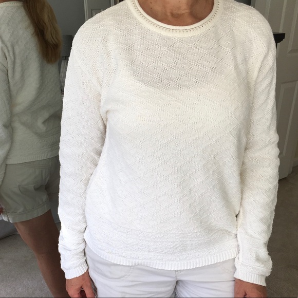 Versatile Cotton Patterned Sweater - Picture 4 of 9